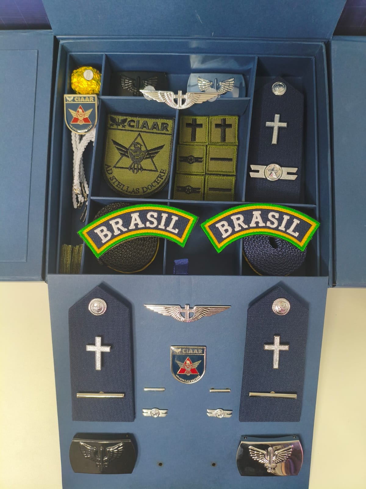 Kit de Insignias CIAAR 2026 CAPELÃO  (SEM TARJETAS PERSONALIZADAS)