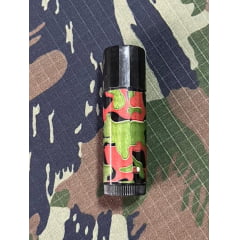 Camuflagem em Bastão Marrom