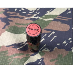 Camuflagem em Bastão Marrom