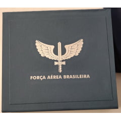 Estojo de Insígnias