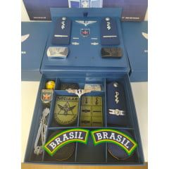Kit de Insignias CIAAR 2026 MEDICINA (SEM TARJETAS PERSONALIZADAS)